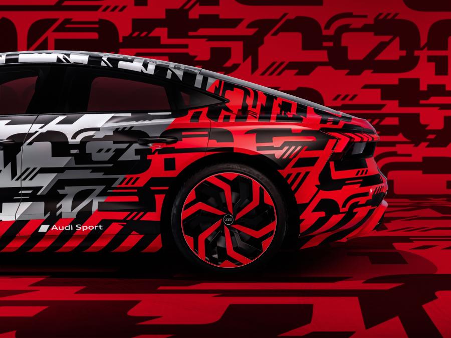 Детали экстерьера Audi e-tron GT Concept 2018 года  (фото 38 из 69)